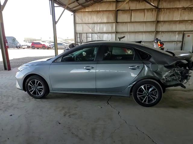 2024 Kia Forte Lx VIN: 3KPF24AD3RE723343 Lot: 73151404