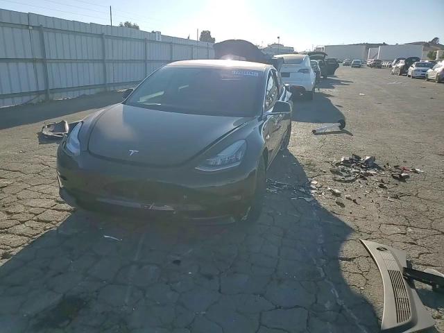 2018 Tesla Model 3 VIN: 5YJ3E1EA9JF156417 Lot: 72828194