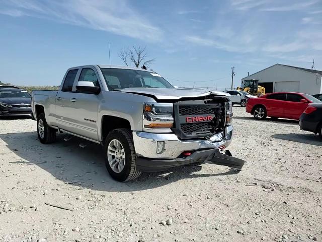 2017 Chevrolet Silverado K1500 Lt VIN: 1GCVKREC3HZ223924 Lot: 71383294