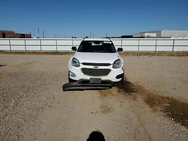 2017 Chevrolet Equinox - Image 12