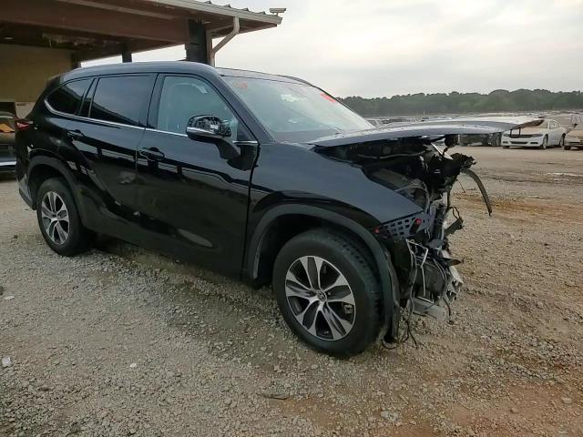 2022 Toyota Highlander Xle VIN: 5TDGZRAH3NS122661 Lot: 71032514