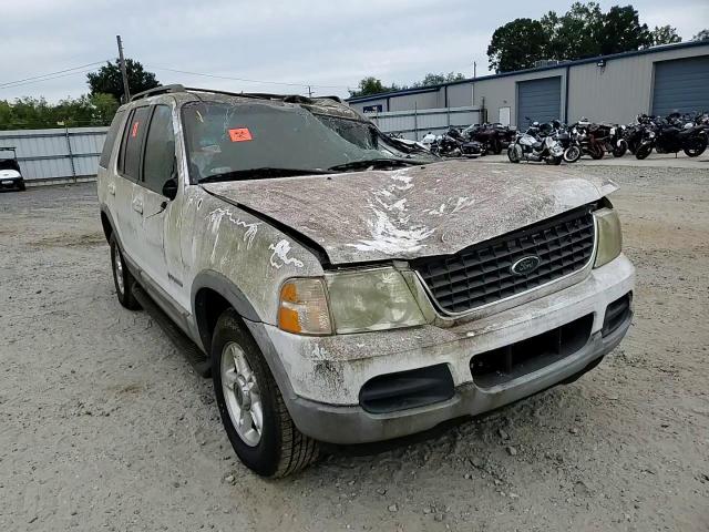 2002 Ford Explorer Xlt VIN: 1FMDU73E42UB07324 Lot: 70528334