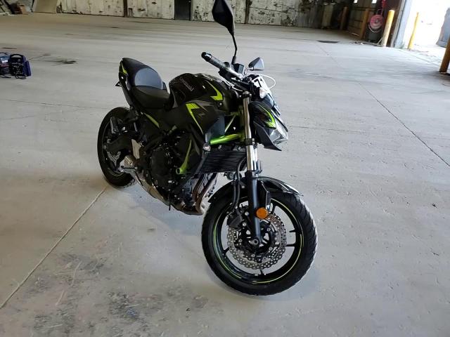 2022 Kawasaki Er650 L VIN: ML5EREL13NDA49946 Lot: 71774374