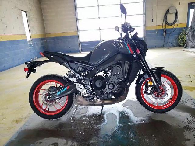 2021 Yamaha Mt09 VIN: JYARN71E9MA001073 Lot: 72233144