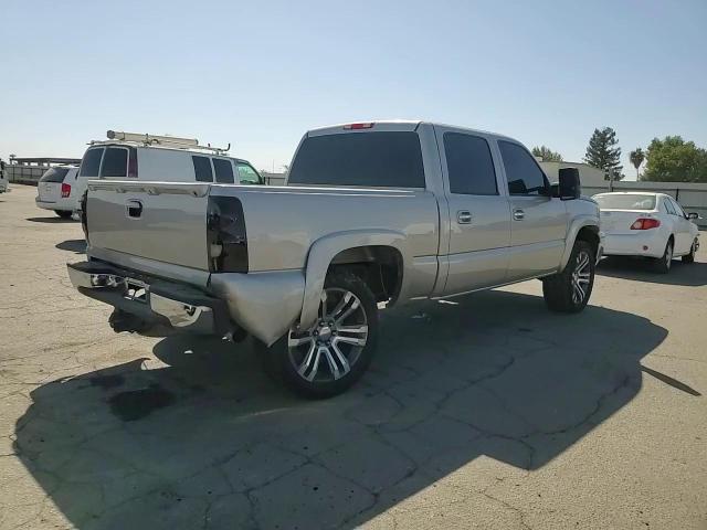 2005 Chevrolet Silverado K1500 VIN: 2GCEK13T851340259 Lot: 73885404