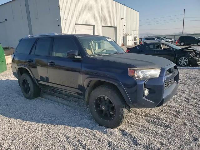 2016 Toyota 4Runner Sr5/Sr5 Premium VIN: JTEBU5JR2G5333803 Lot: 70400684