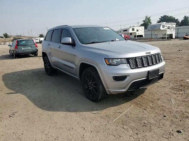 2018 Jeep Grand Cherokee Laredo VIN: 1C4RJFAG8JC377260 Lot: 70887034