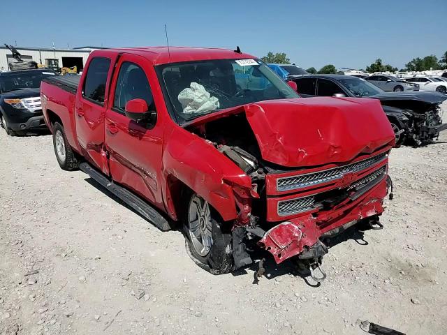 2013 Chevrolet Silverado - Image 11