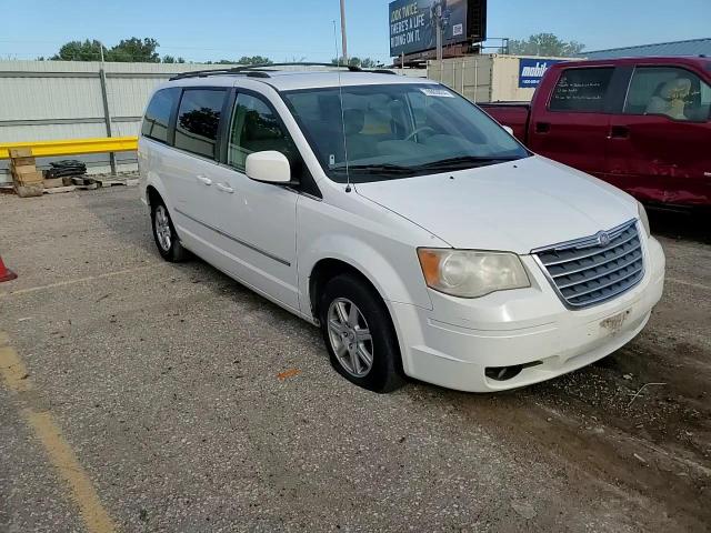 2010 Chrysler Town & Country Touring VIN: 2A4RR5D11AR235960 Lot: 70003074