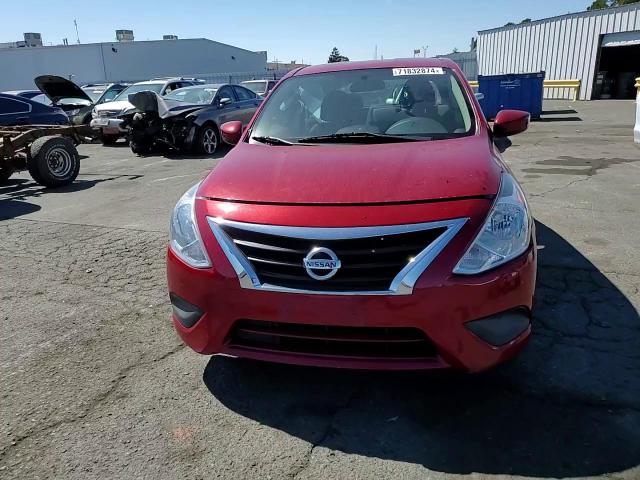 2015 Nissan Versa S VIN: 3N1CN7AP2FL924697 Lot: 71832874