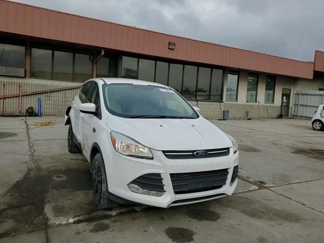 2015 Ford Escape Se VIN: 1FMCU9GX4FUA82482 Lot: 72740624