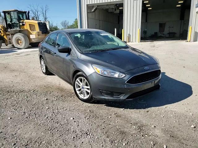 1FADP3F27JL202637 2018 Ford Focus Se