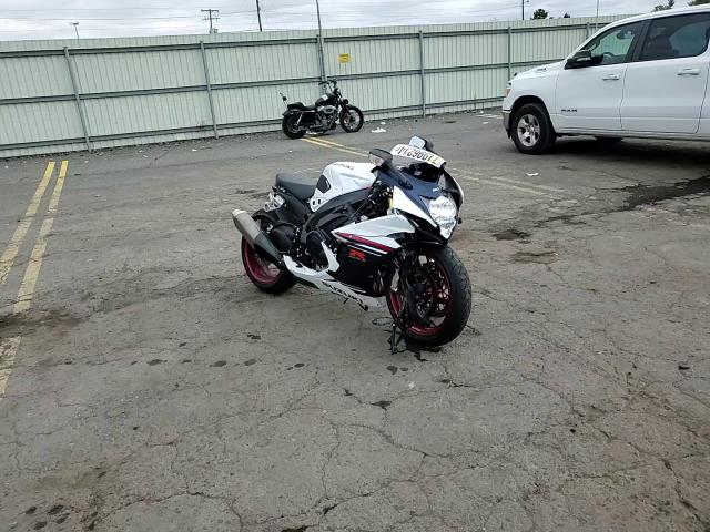 2024 Suzuki Gsx-R750 VIN: JS1GR7MA7R7101695 Lot: 71996214