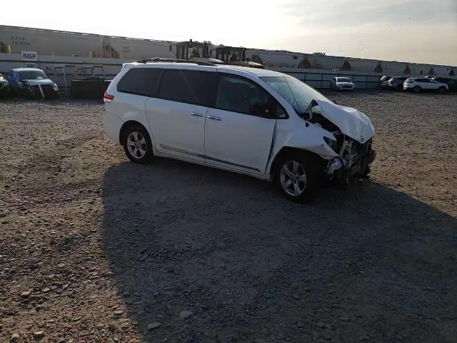 2012 Toyota Sienna Xle VIN: 5TDYK3DC2CS186015 Lot: 71476024