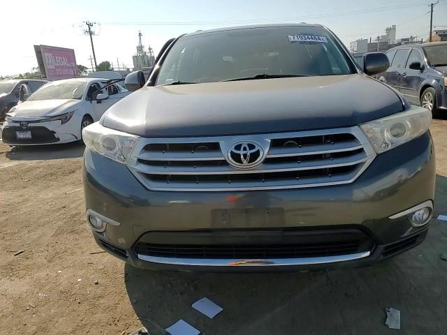 2013 Toyota Highlander Base VIN: 5TDBK3EH2DS277643 Lot: 71934484