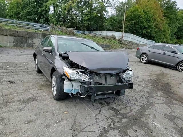 2015 Toyota Camry Le VIN: 4T1BF1FKXFU964673 Lot: 73176134