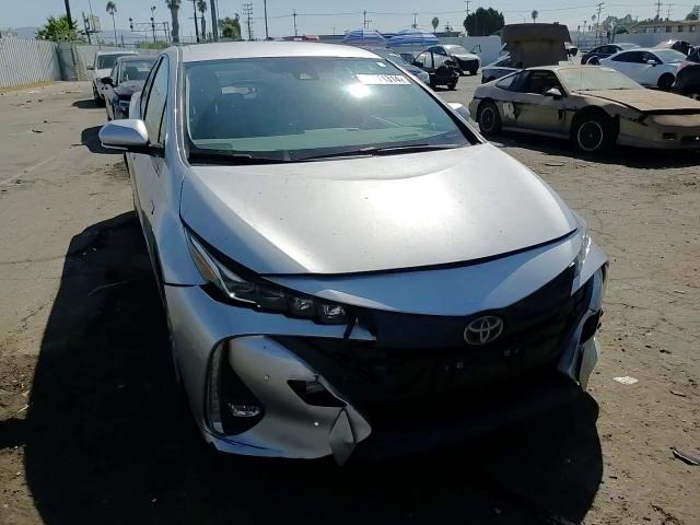 2020 Toyota Prius Prime Le VIN: JTDKARFP7L3138099 Lot: 72171314