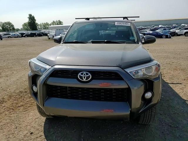 2018 Toyota 4Runner Sr5/Sr5 Premium VIN: JTEBU5JR8J5497337 Lot: 69826904