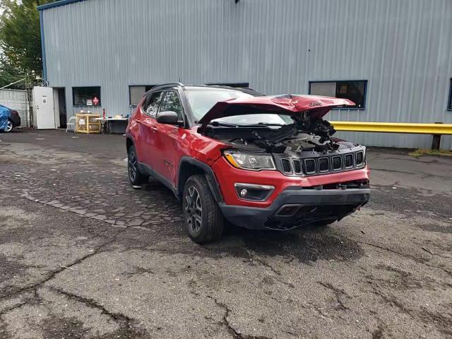 3C4NJDDBXJT485824 2018 Jeep Compass Trailhawk