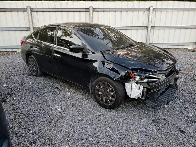 2017 Nissan Sentra - Image 10