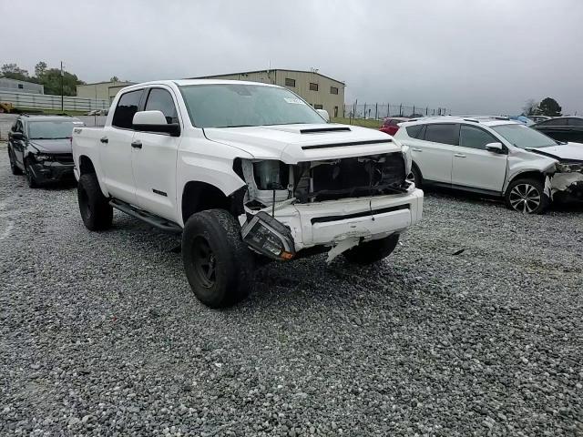 2020 Toyota Tundra Crewmax Sr5 VIN: 5TFDY5F15LX950535 Lot: 73156814