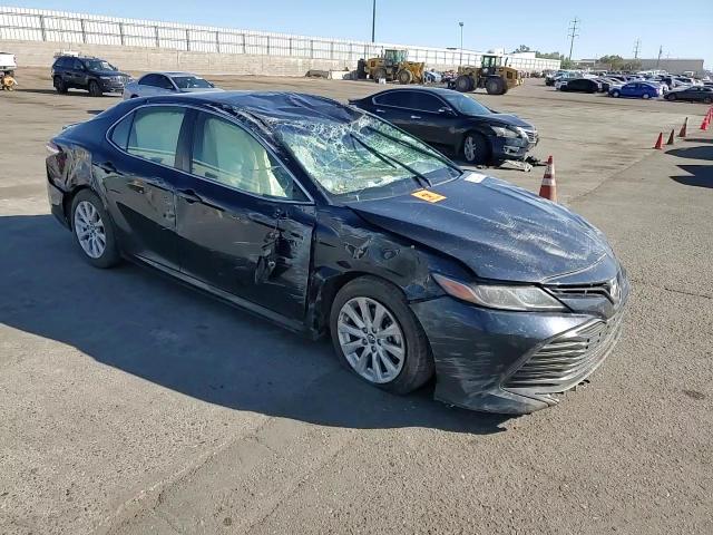 JTNB11HK7J3031680 2018 Toyota Camry L