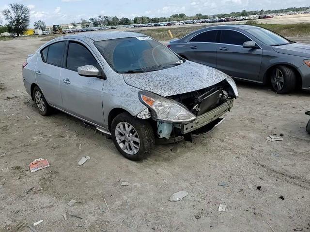 2019 Nissan Versa S VIN: 3N1CN7AP8KL820581 Lot: 71882354