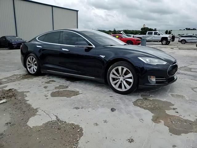 2014 Tesla Model S VIN: 5YJSA1H10EFP43405 Lot: 70432734