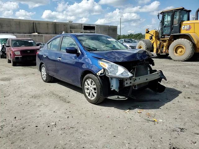 3N1CN7AP2JL879303 2018 Nissan Versa S