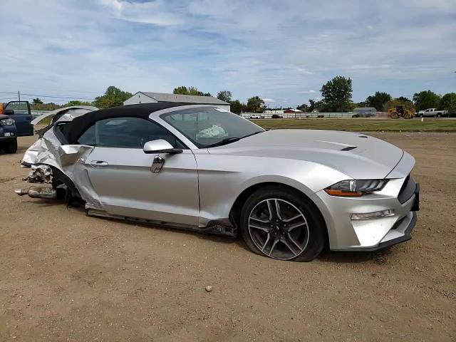 1FATP8UH7J5110349 2018 Ford Mustang