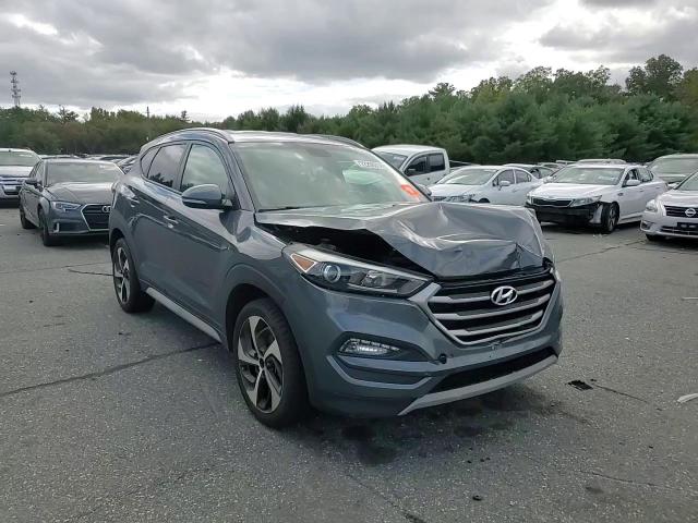 KM8J3CA25HU466536 2017 Hyundai Tucson Limited