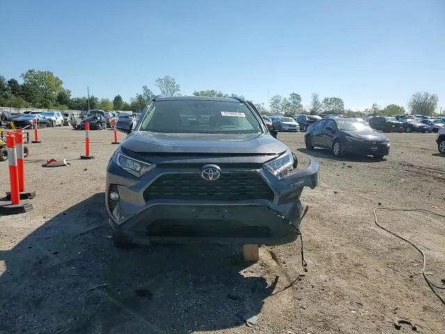 2019 Toyota Rav4 Xle VIN: 2T3W1RFV0KW034162 Lot: 72780204