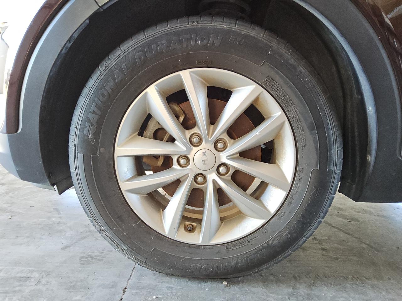 5XYPG4A59GG006136 KIA SORENTO LX