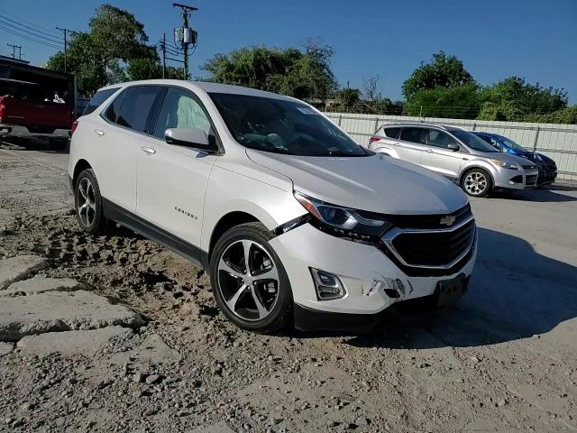 2GNAXKEX4J6218735 2018 Chevrolet Equinox Lt