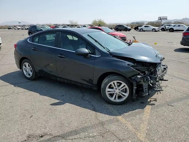 2018 Chevrolet Cruze Lt VIN: 1G1BG5SE4J7125336 Lot: 70479804