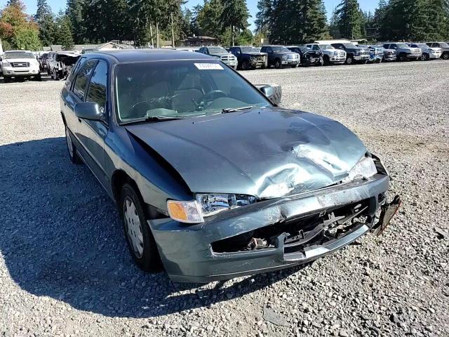 1HGCE1827VA005872 1997 Honda Accord Lx