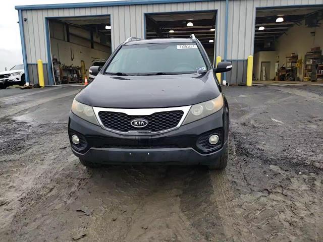 2011 Kia Sorento Ex VIN: 5XYKUDA2XBG001075 Lot: 71203294