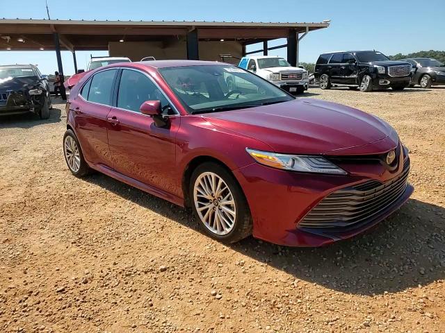 2019 Toyota Camry L VIN: 4T1B11HK1KU793737 Lot: 72533714