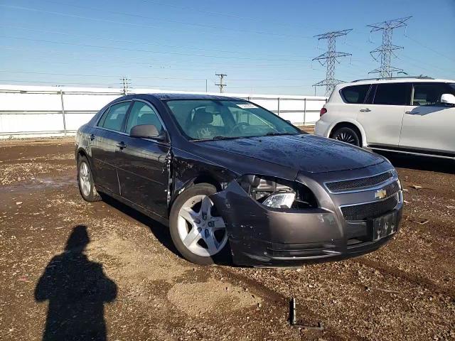 2010 Chevrolet Malibu Ls VIN: 1G1ZA5E02AF210505 Lot: 73286884