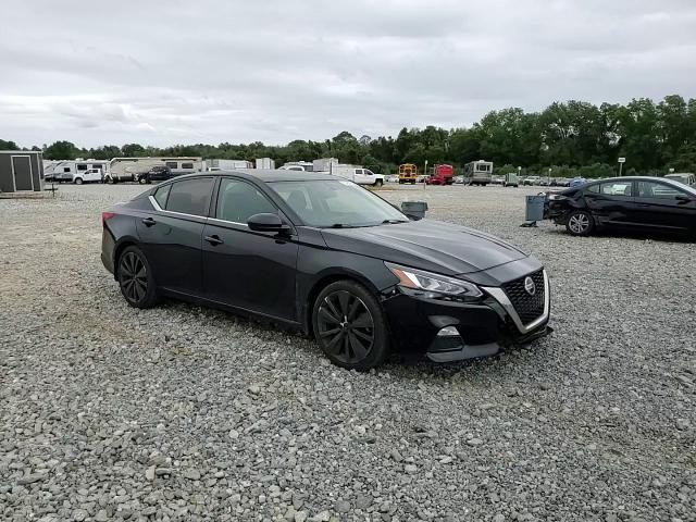 2019 Nissan Altima Sr VIN: 1N4BL4CV9KC195974 Lot: 70450104