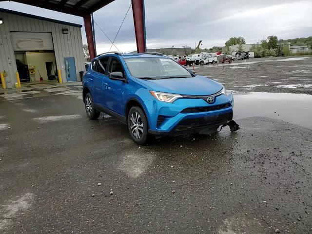 2017 Toyota Rav4 Le VIN: JTMBFREV0HJ146565 Lot: 72433924