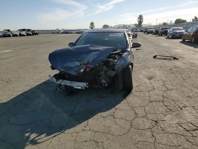 2018 Toyota Prius VIN: JTDKARFU0J3063703 Lot: 72570944