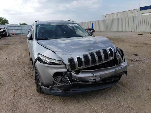 2016 Jeep Cherokee Latitude VIN: 1C4PJLCB5GW264056 Lot: 70503074