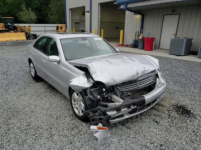 WDBUF65JX5A697892 2005 Mercedes-Benz E 320