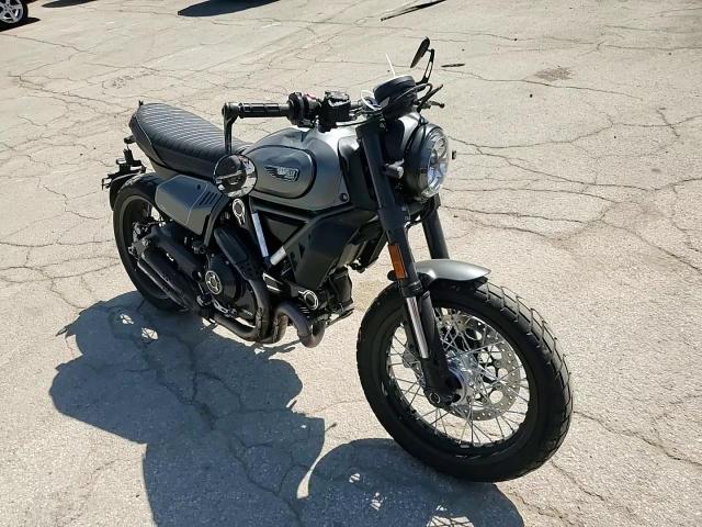 2021 Ducati Scrambler Desert Sled VIN: ML0KAFPM7MT004553 Lot: 70705674