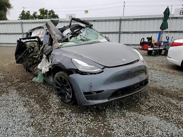 2022 Tesla Model Y VIN: 7SAYGDEE3NF346758 Lot: 73027764