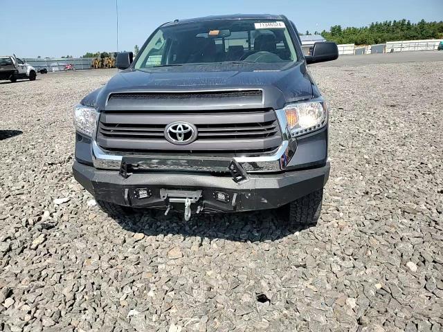 5TFUY5F16FX417825 2015 Toyota Tundra Double Cab Sr