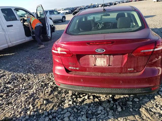 2017 Ford Focus Sel VIN: 1FADP3H27HL326916 Lot: 71745314