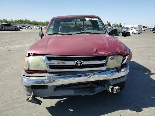 1998 Toyota Tacoma Xtracab VIN: 4TAVL52N1WZ120215 Lot: 71094314