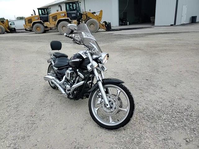 2009 Yamaha Xv1900 Cu VIN: JYAVP27E49A008877 Lot: 70230604